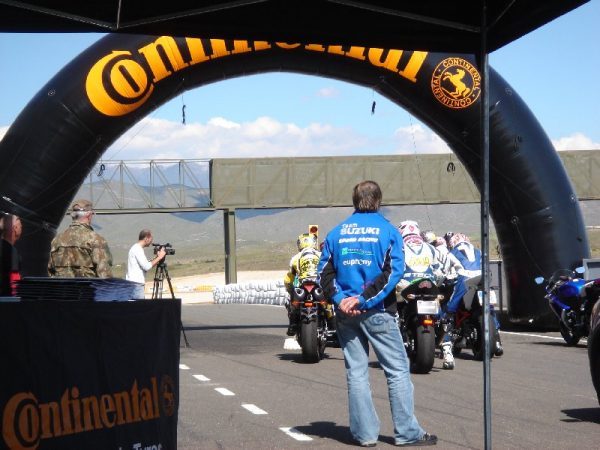 Presentación neumáticos Continental Circuito de Almería - Motor Extremo