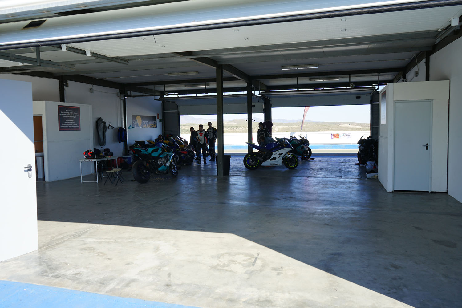 Boxes Circuito de Almería 13-14 Noviembre 2021 - Motor Extremo