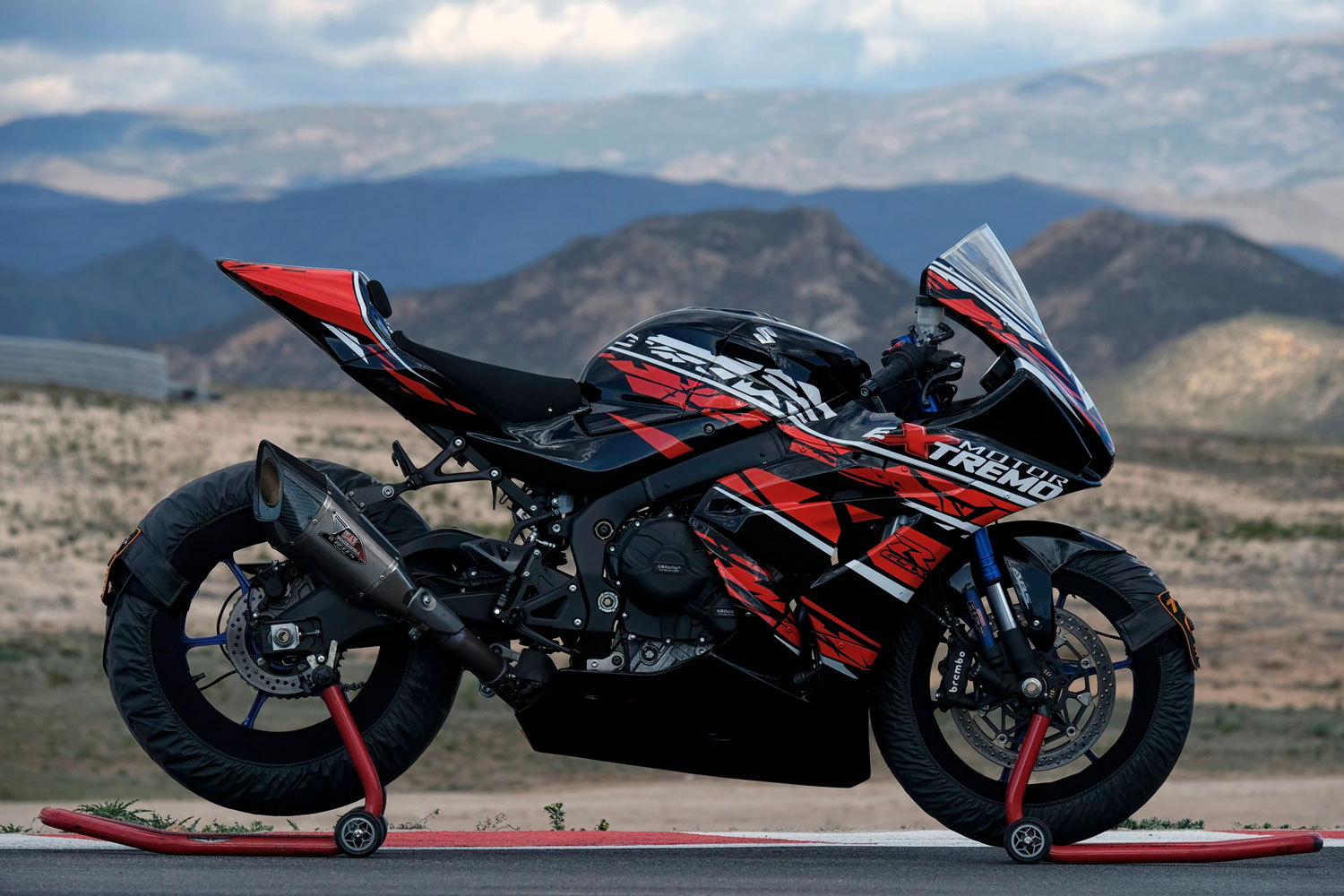 Alquiler moto Suzuki GSX-R1000R 2020 - Motor Extremo