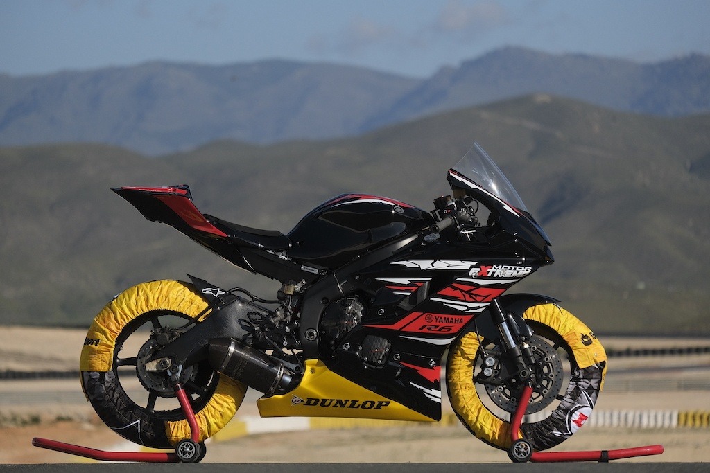 Alquiler moto Yamaha R6 2020 - Motor Extremo