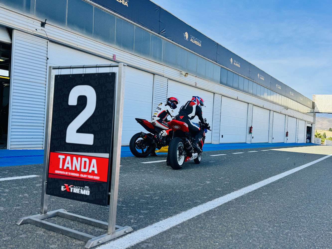 Fotografías tandas Circuito de Almería - Noviembre 2025